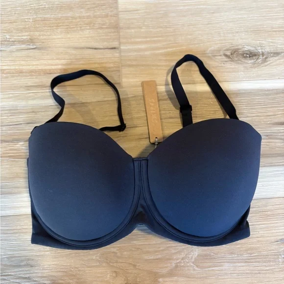 SKIMS
Fits Everybody Strapless Bra 34DD Onyx Black - Picture 4 of 6